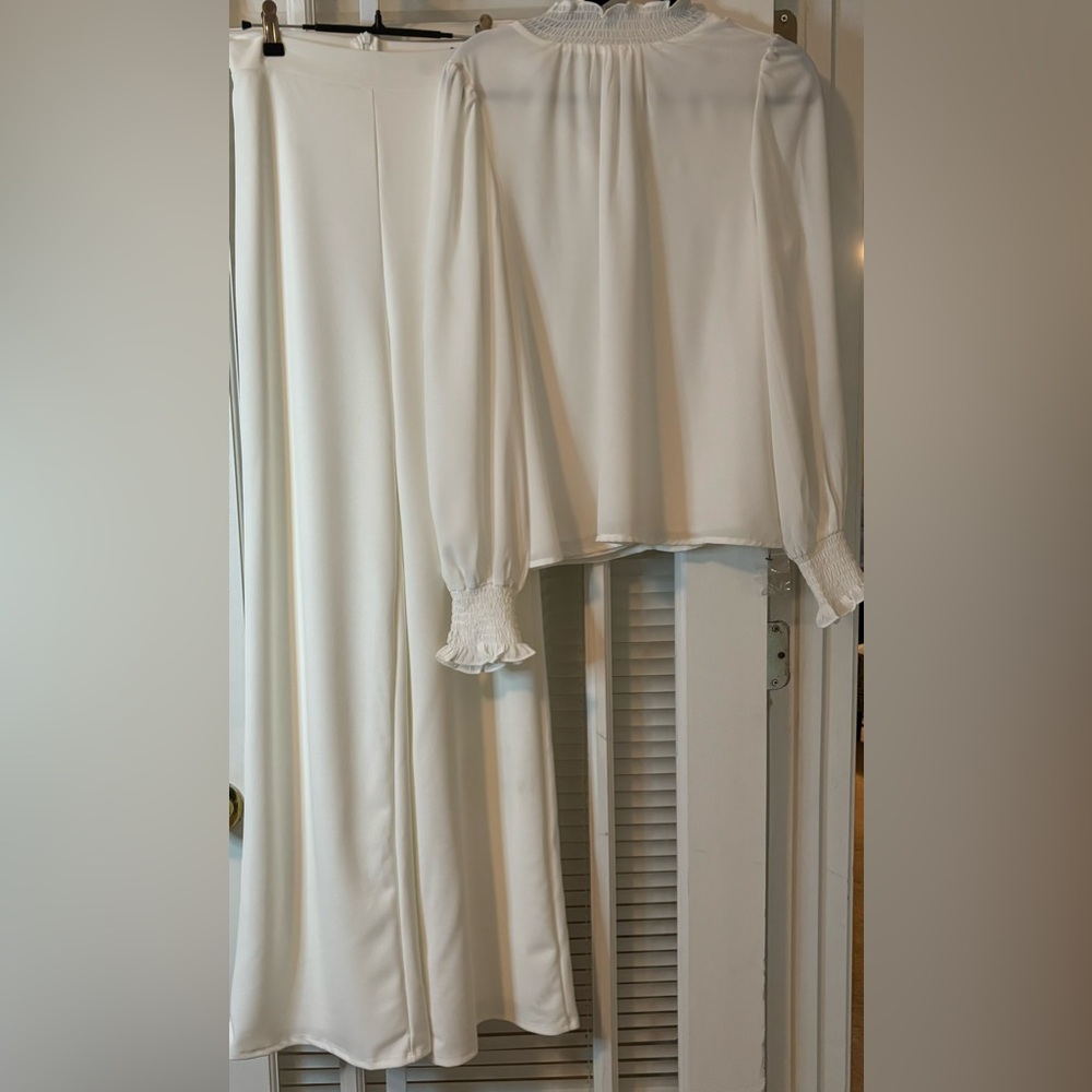 Lulu’s 2 Piece Bundle Set- Size Small - image 3